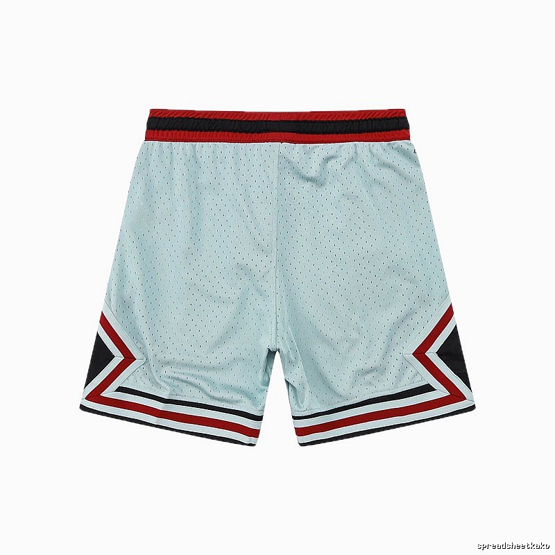 AJ sporty light blue shorts