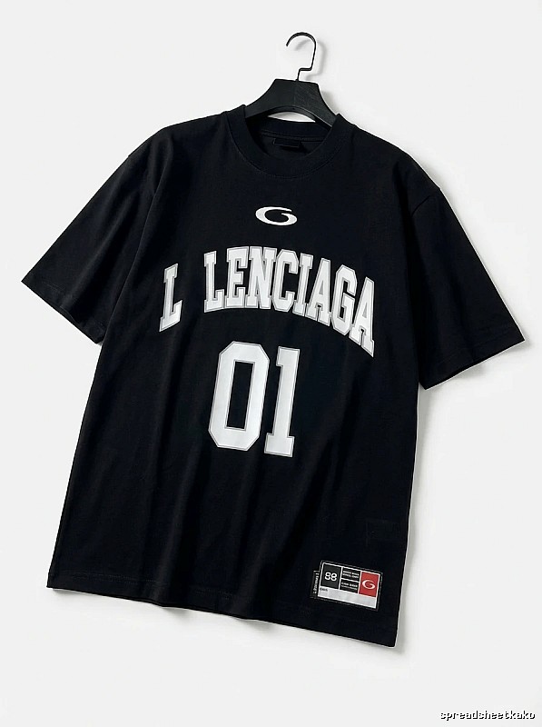 Balenciaga sporty black T-shirt