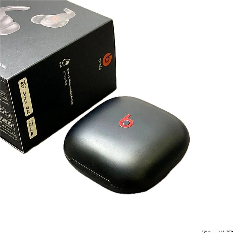 Beats Studio Buds Earbuds in Black