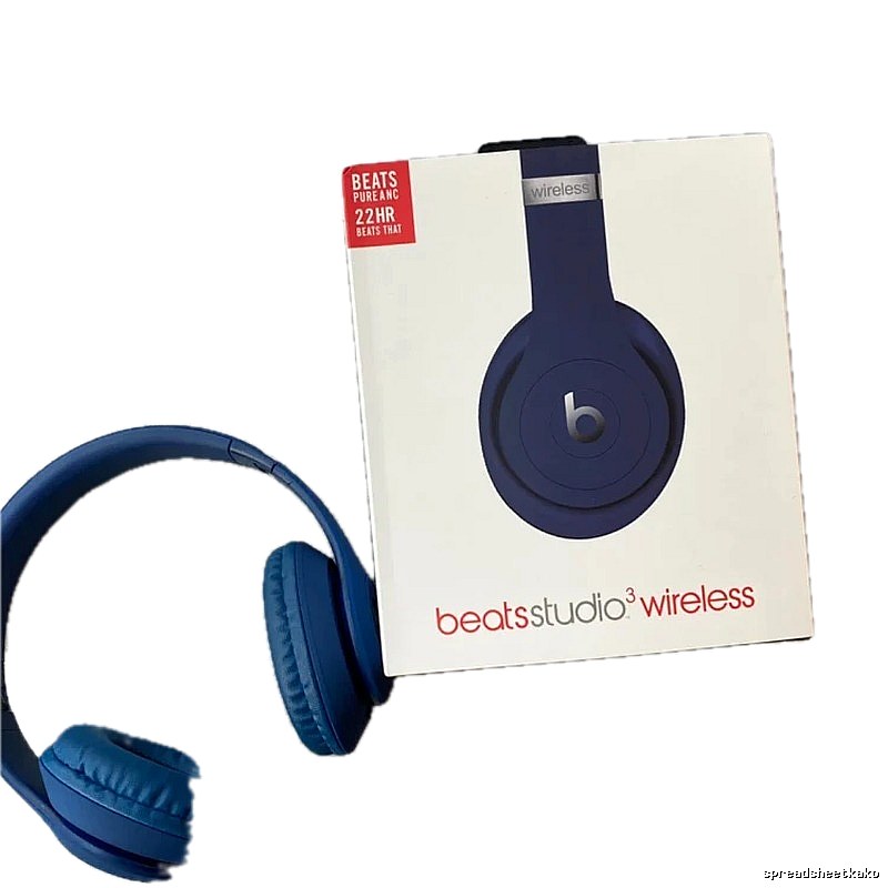 Beats Studio Wireless Headphones in Blue