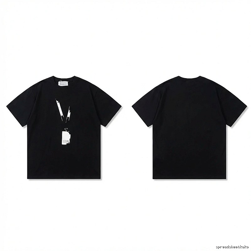 Maison Margiela minimalist black T-shirt