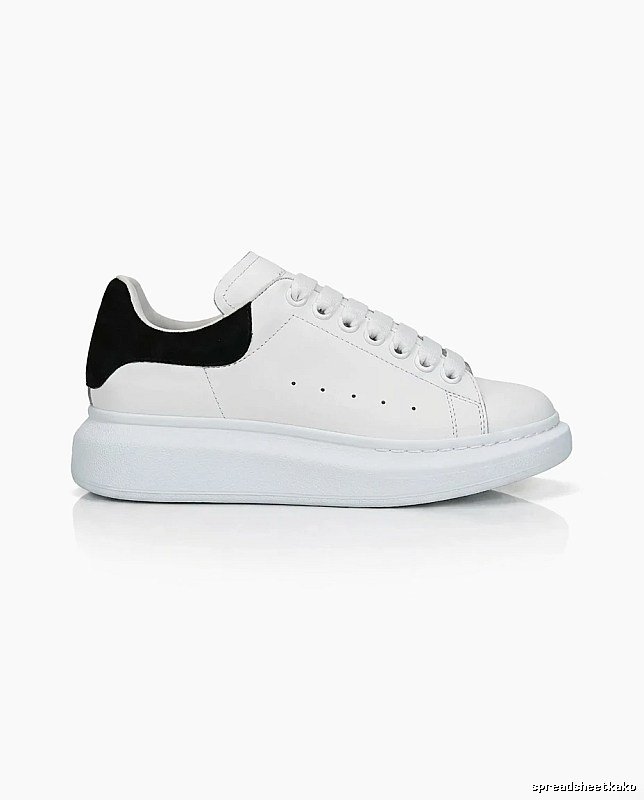 McQueen black and white thick-soled sports shoes