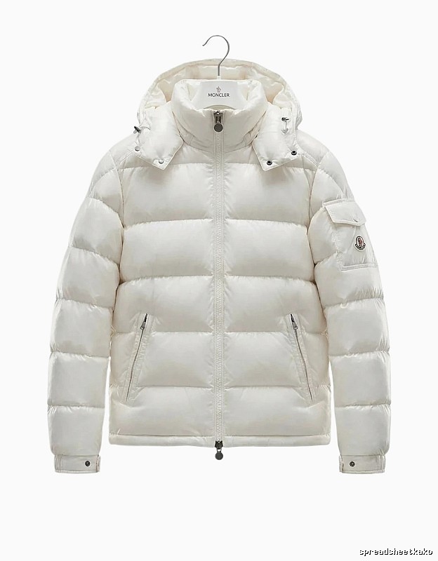 Moncler shiny and fashionable white down jacket