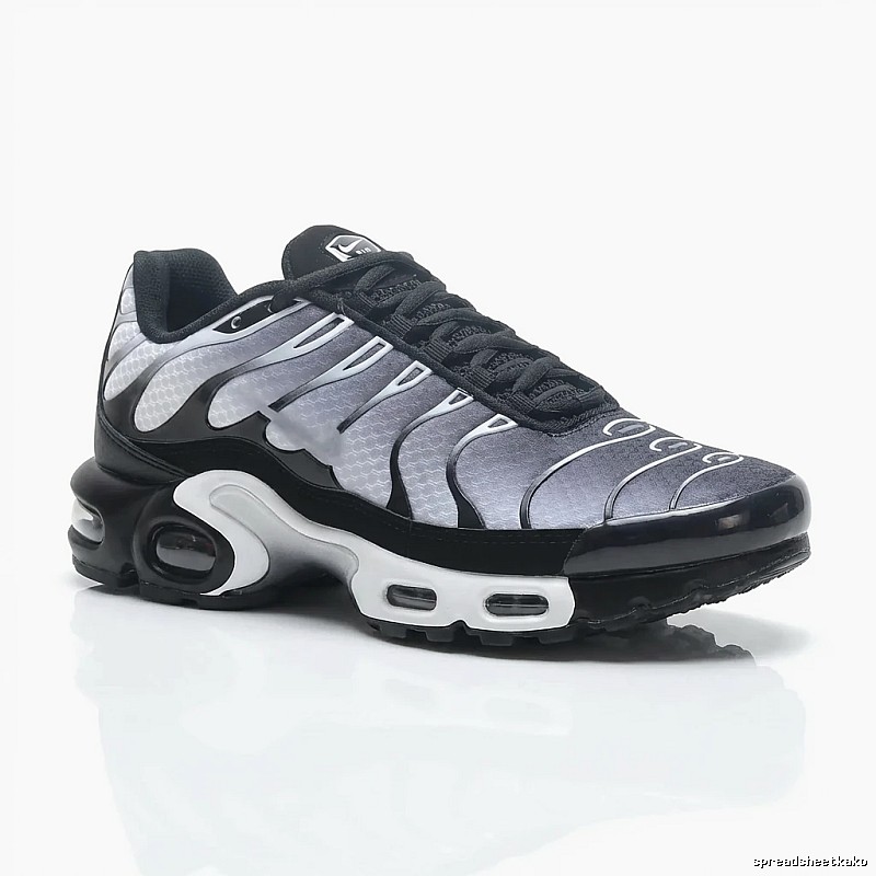 Nike Air Max 95 Trendy Black and Grey Athletic Shoes