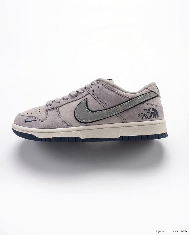 Nike Dunk Low Co-branded Grey Sports Shoes