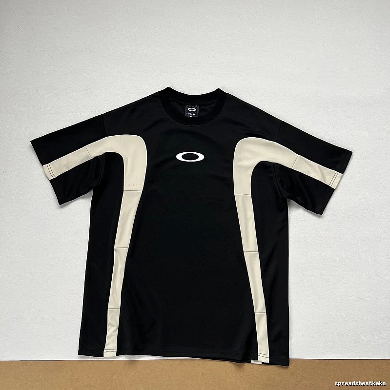 Oakley Black Athletic T-Shirt Daily Styling