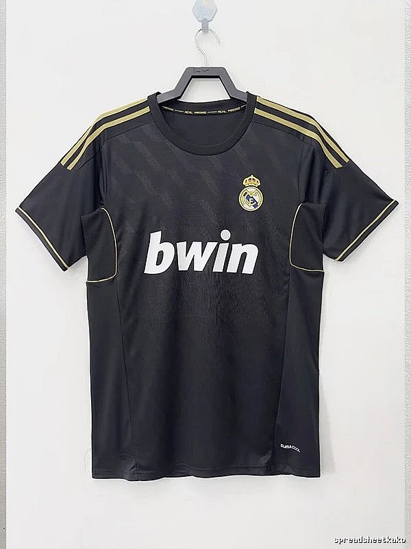 Real Madrid Premium Style Retro Teka soccer jersey White Retro Football for Resort Outfits