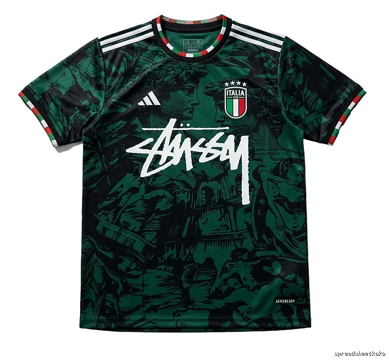 Stussy retro-style dark green T-shirt