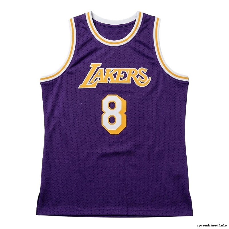 The classic blue jersey of the Michael Jordan.