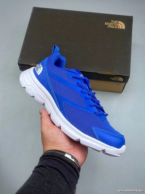 The North Face Mesh Runners, Technical Side Panels in Royal Blue