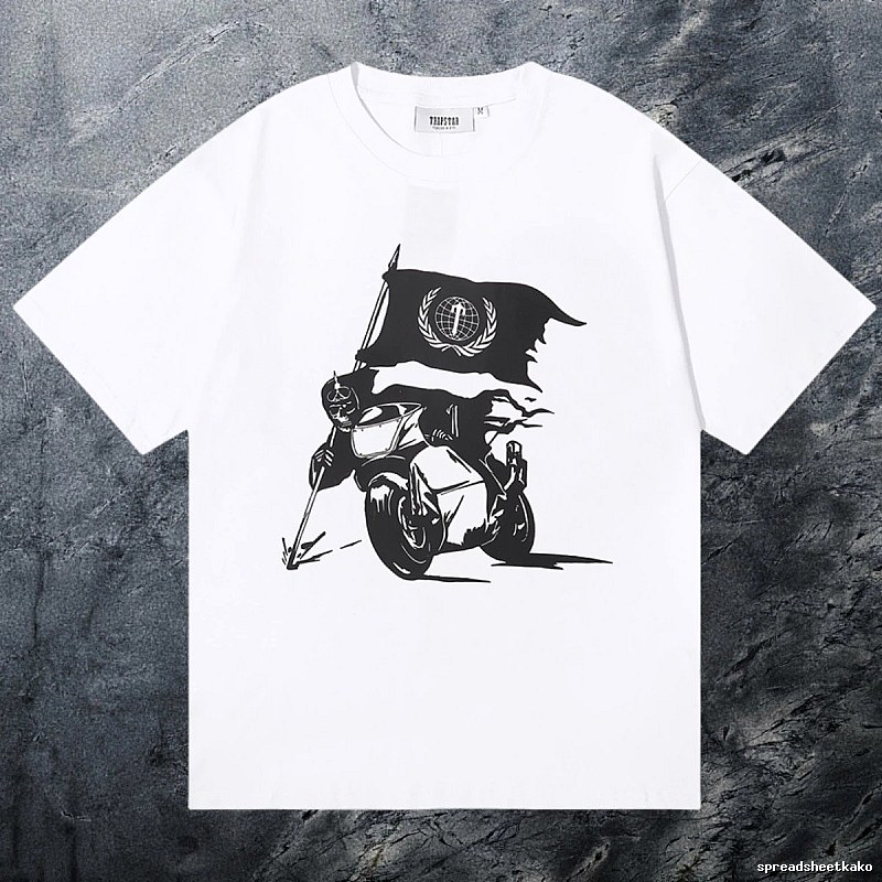 Trapstar Gift Ready Keys graphic T-shirt Black White Key with Standout Detail