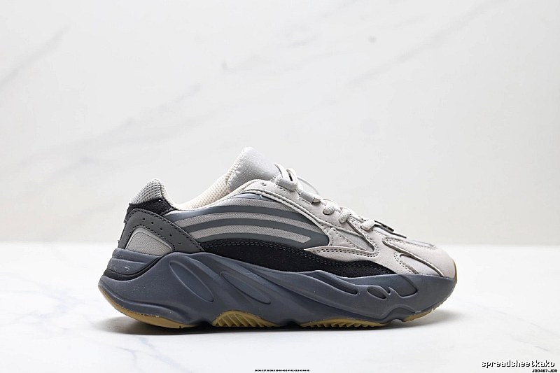 Yeezy 700 Retro Style Gray-Black Athletic Shoes